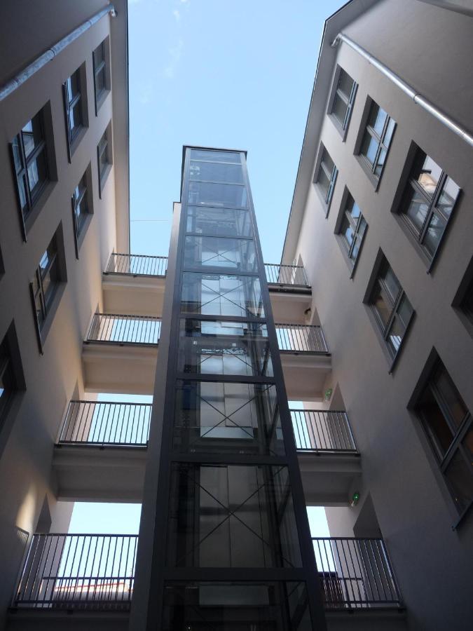 Luxe Living Boutique Pilsudskiego 11 Apartment Krakow Bagian luar foto