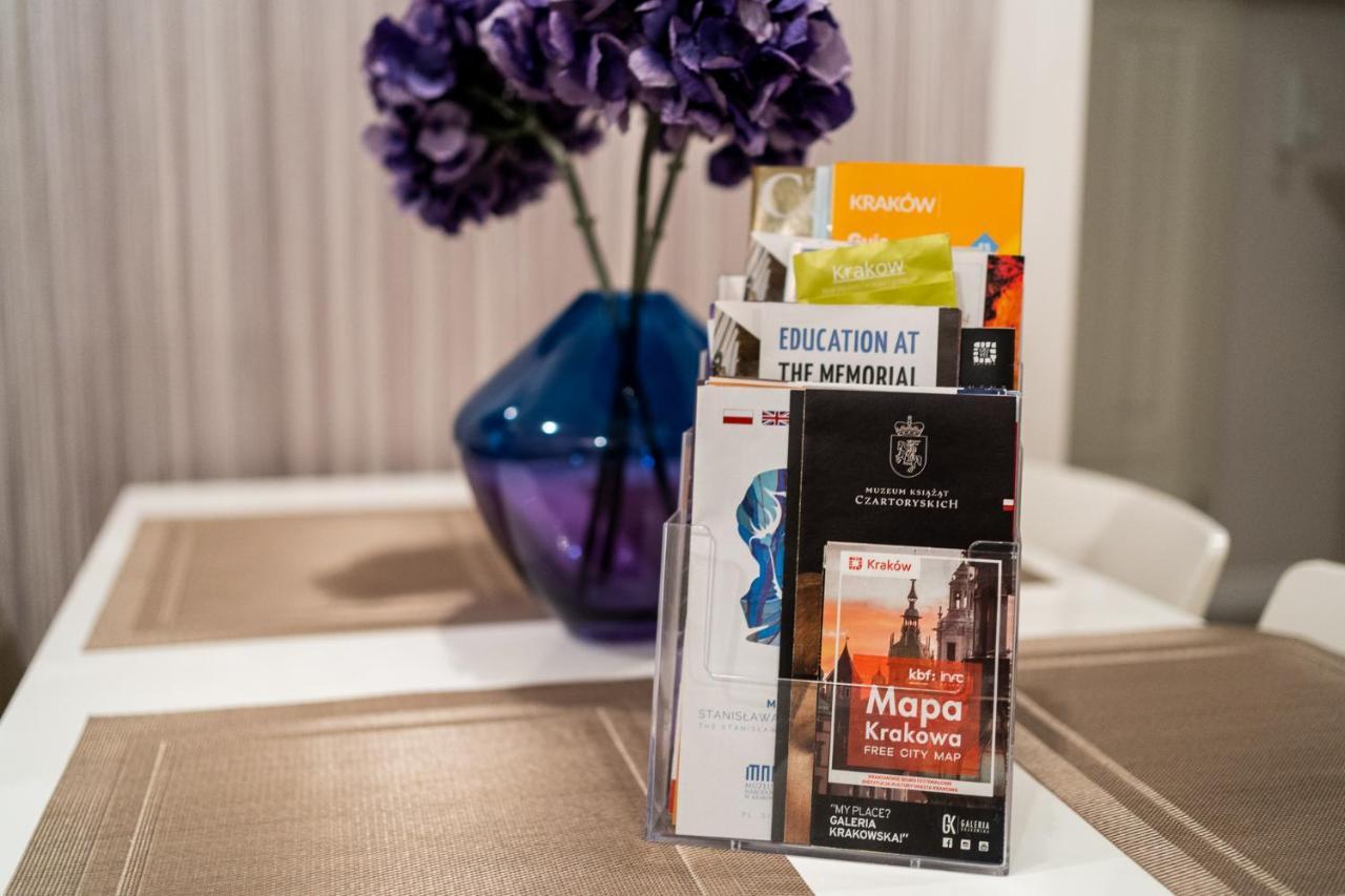 Luxe Living Boutique Pilsudskiego 11 Apartment Krakow Bagian luar foto